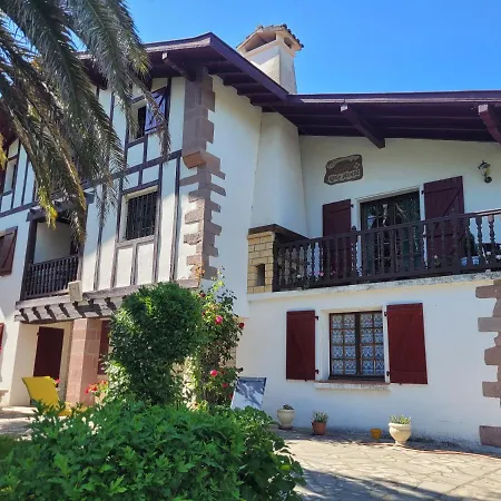 Bel T4 Dans Maison Basque Διαμέρισμα *